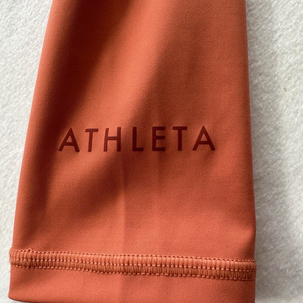 Athleta Orange‎ 3/4 Crop Leggings Medium Sporty Chic Performance Wear Key Pocket - Picture 11 of 11